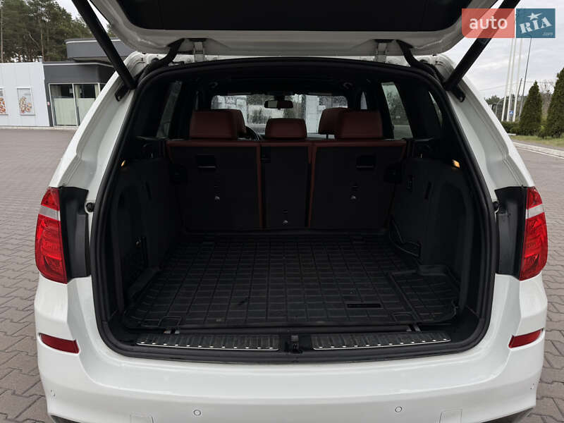 Внедорожник / Кроссовер BMW X3 2014 в Киеве