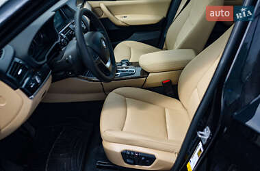Внедорожник / Кроссовер BMW X3 2017 в 