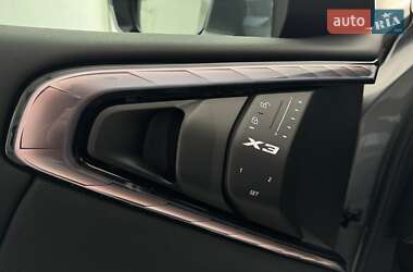 Внедорожник / Кроссовер BMW X3 2025 в 