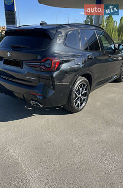Позашляховик / Кросовер BMW X3 2022 в 