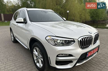Внедорожник / Кроссовер BMW X3 2019 в 