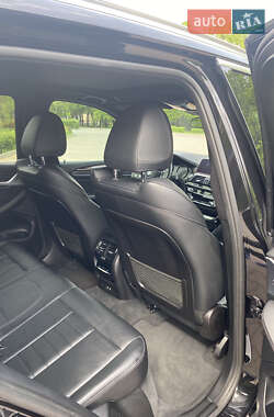 Внедорожник / Кроссовер BMW X3 2020 в 