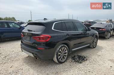 Позашляховик / Кросовер BMW X3 2018 в 