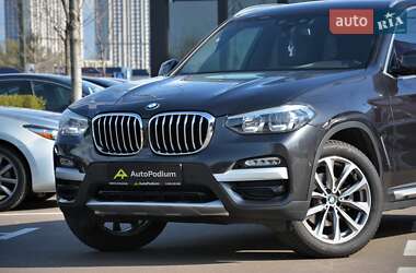 Внедорожник / Кроссовер BMW X3 2019 в 