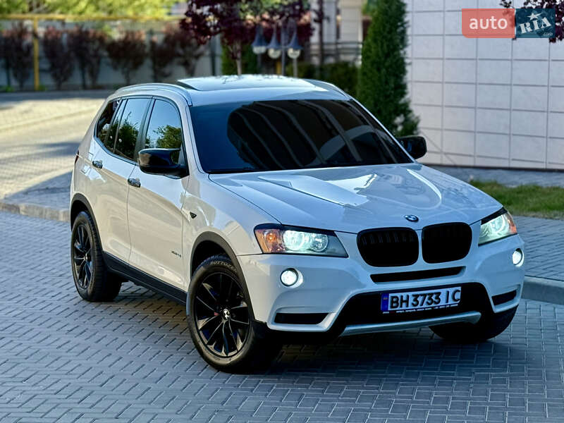 Позашляховик / Кросовер BMW X3 2013 в 