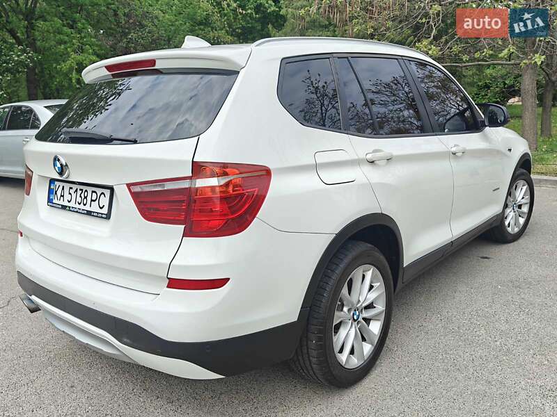 Внедорожник / Кроссовер BMW X3 2016 в Киеве