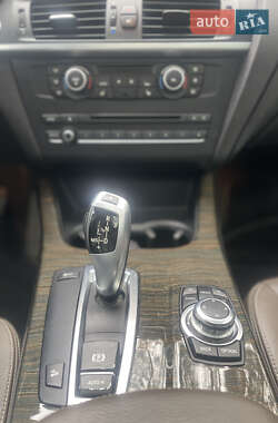 Позашляховик / Кросовер BMW X3 2011 в 