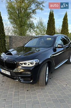 Внедорожник / Кроссовер BMW X3 2021 в Самборе