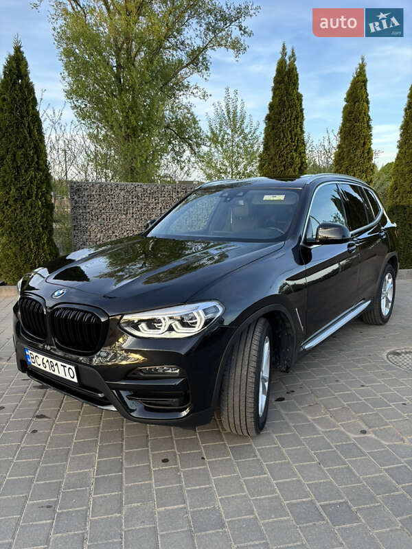 BMW X3 2021