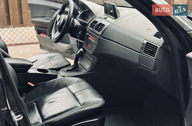 Внедорожник / Кроссовер BMW X3 2004 в 