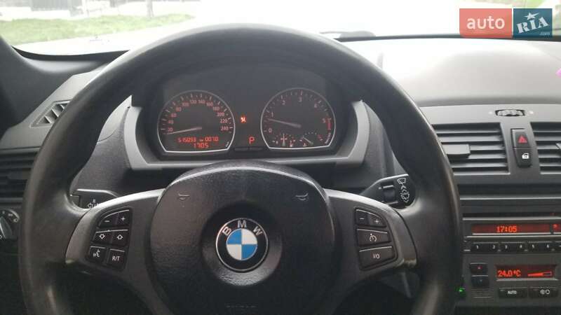 Позашляховик / Кросовер BMW X3 2004 в Ужгороді