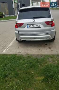 Внедорожник / Кроссовер BMW X3 2004 в 