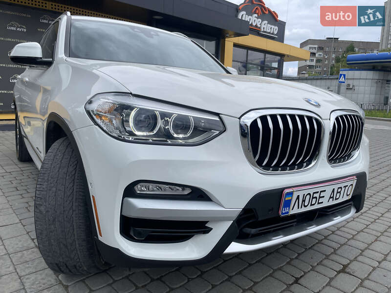 Внедорожник / Кроссовер BMW X3 2017 в Львове