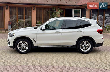 Позашляховик / Кросовер BMW X3 2018 в 