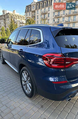 Внедорожник / Кроссовер BMW X3 2017 в 