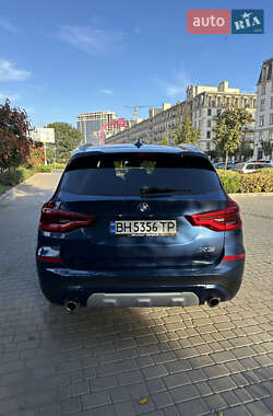 Внедорожник / Кроссовер BMW X3 2017 в 