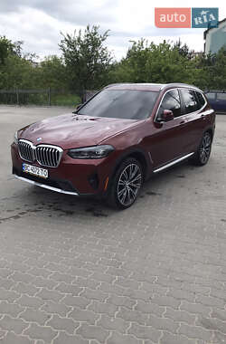 Позашляховик / Кросовер BMW X3 2022 в 