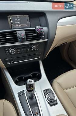Позашляховик / Кросовер BMW X3 2011 в 