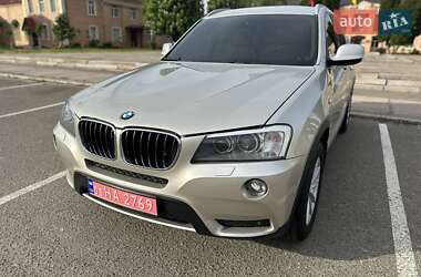 Позашляховик / Кросовер BMW X3 2011 в 
