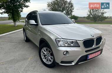 Позашляховик / Кросовер BMW X3 2011 в 