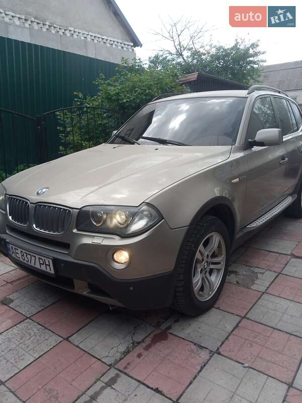 Внедорожник / Кроссовер BMW X3 2006 в 