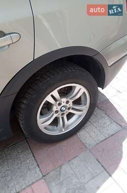 Внедорожник / Кроссовер BMW X3 2006 в 