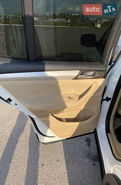 Внедорожник / Кроссовер BMW X3 2012 в 
