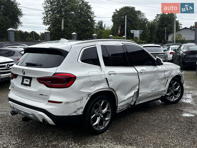 Внедорожник / Кроссовер BMW X3 2021 в Стрые