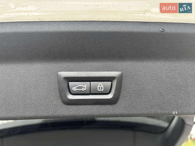 Внедорожник / Кроссовер BMW X3 2021 в Стрые