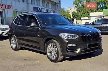 Внедорожник / Кроссовер BMW X3 2018 в 