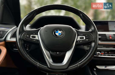 Внедорожник / Кроссовер BMW X3 2018 в 