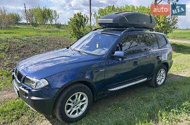 Позашляховик / Кросовер BMW X3 2004 в 