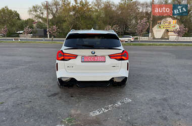 Внедорожник / Кроссовер BMW X3 2021 в 