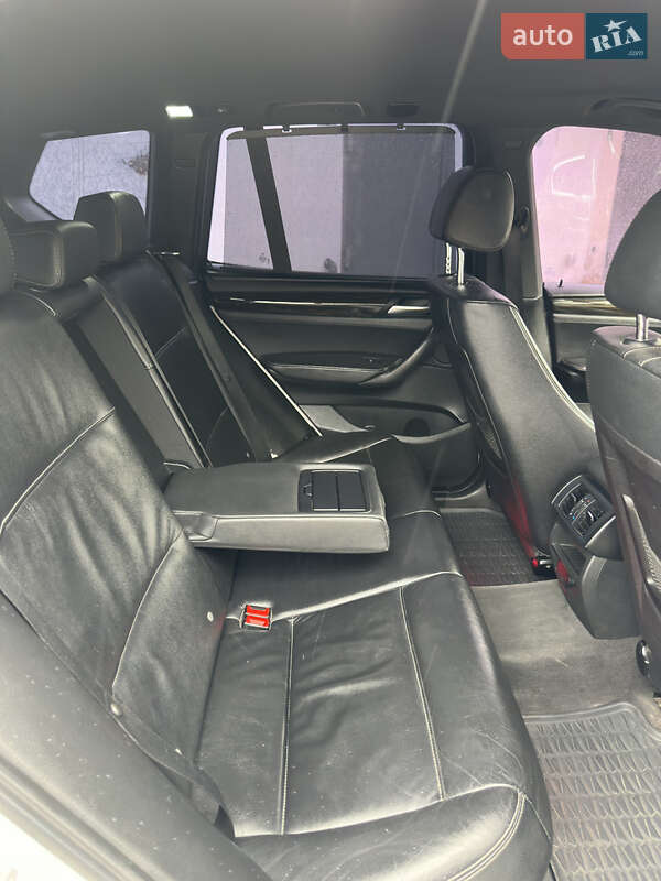 Внедорожник / Кроссовер BMW X3 2011 в Нетешине