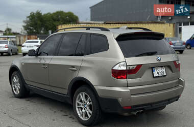 Позашляховик / Кросовер BMW X3 2007 в 
