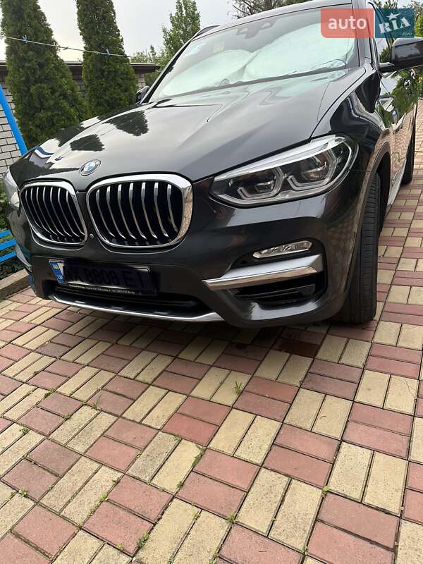 Внедорожник / Кроссовер BMW X3 2018 в Харькове