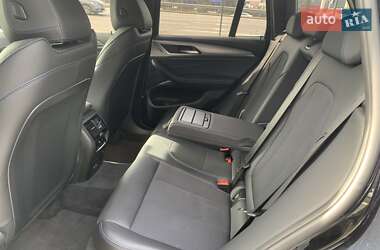 Позашляховик / Кросовер BMW X3 2021 в 