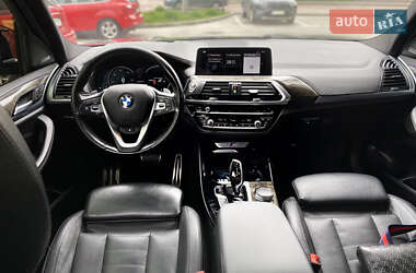 Внедорожник / Кроссовер BMW X3 2018 в 