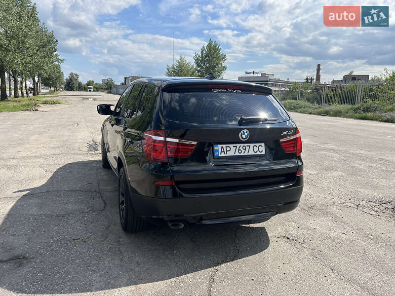 Внедорожник / Кроссовер BMW X3 2013 в Запорожье