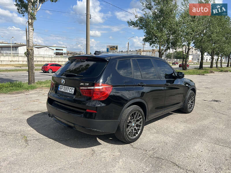 Внедорожник / Кроссовер BMW X3 2013 в Запорожье