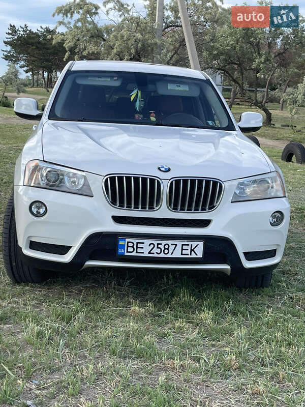 Внедорожник / Кроссовер BMW X3 2013 в Николаеве