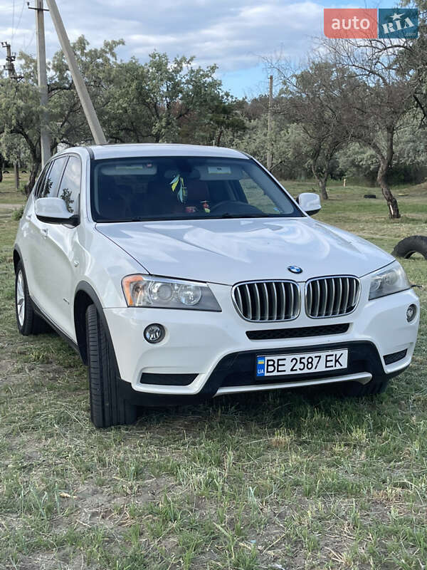 Внедорожник / Кроссовер BMW X3 2013 в Николаеве