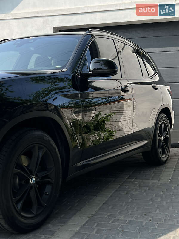 Внедорожник / Кроссовер BMW X3 2019 в Черкассах
