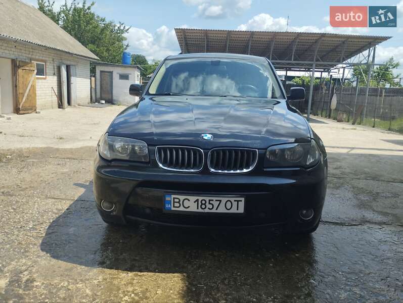 BMW X3 2004
