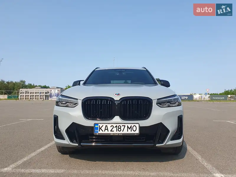 Внедорожник / Кроссовер BMW X3 2022 в 