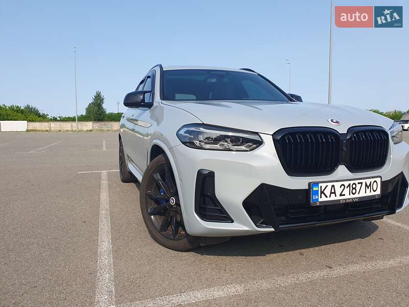 Внедорожник / Кроссовер BMW X3 2022 в 