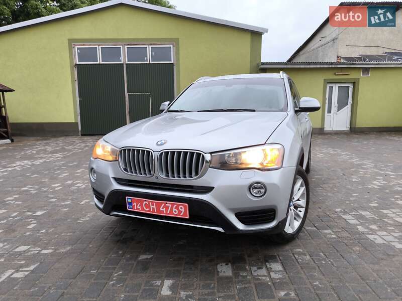 Внедорожник / Кроссовер BMW X3 2016 в 