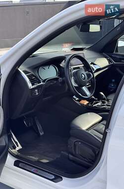 Внедорожник / Кроссовер BMW X3 2018 в 