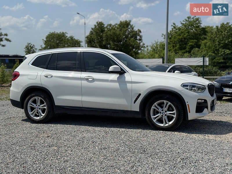 Внедорожник / Кроссовер BMW X3 2020 в Тернополе