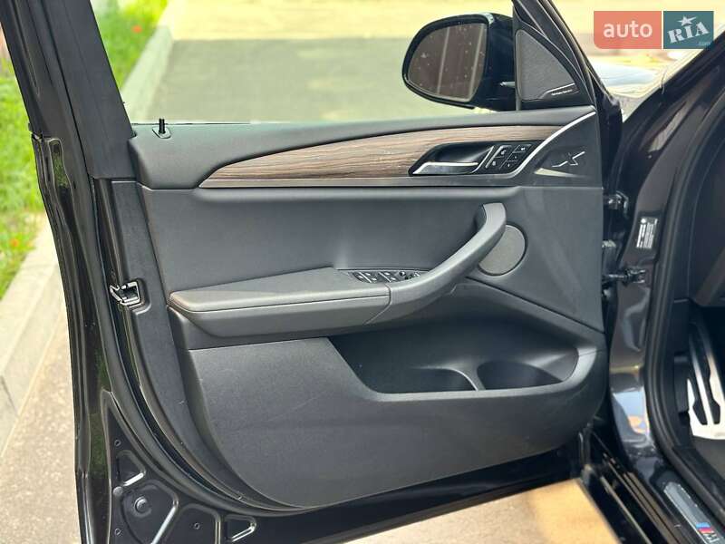 Внедорожник / Кроссовер BMW X3 2019 в Ровно